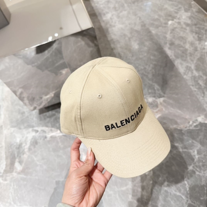 BALENCIAGA